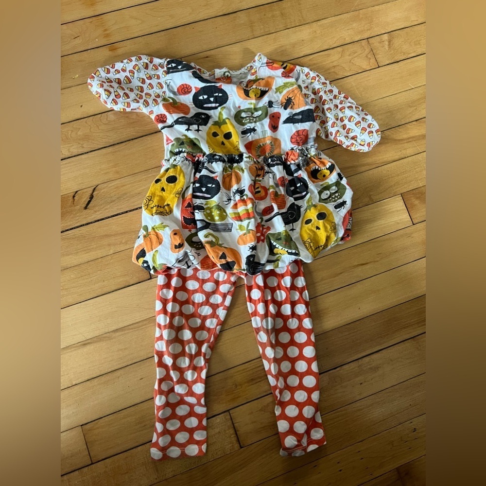 Jelly the Pug haunted Halloween vegetable fall dress and orange polka dot pants‎